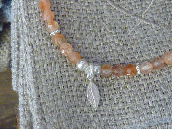 Sonnenstein-Armband 4mm facettiert, mit Federli